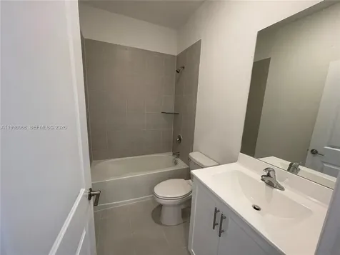 13262 SW 287th Terrace Miami FL 33033