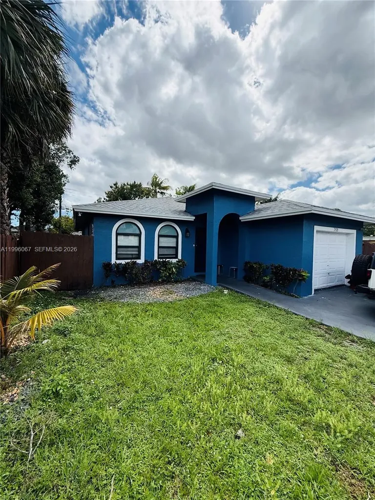2920 NW 8th Street Fort Lauderdale FL 33311