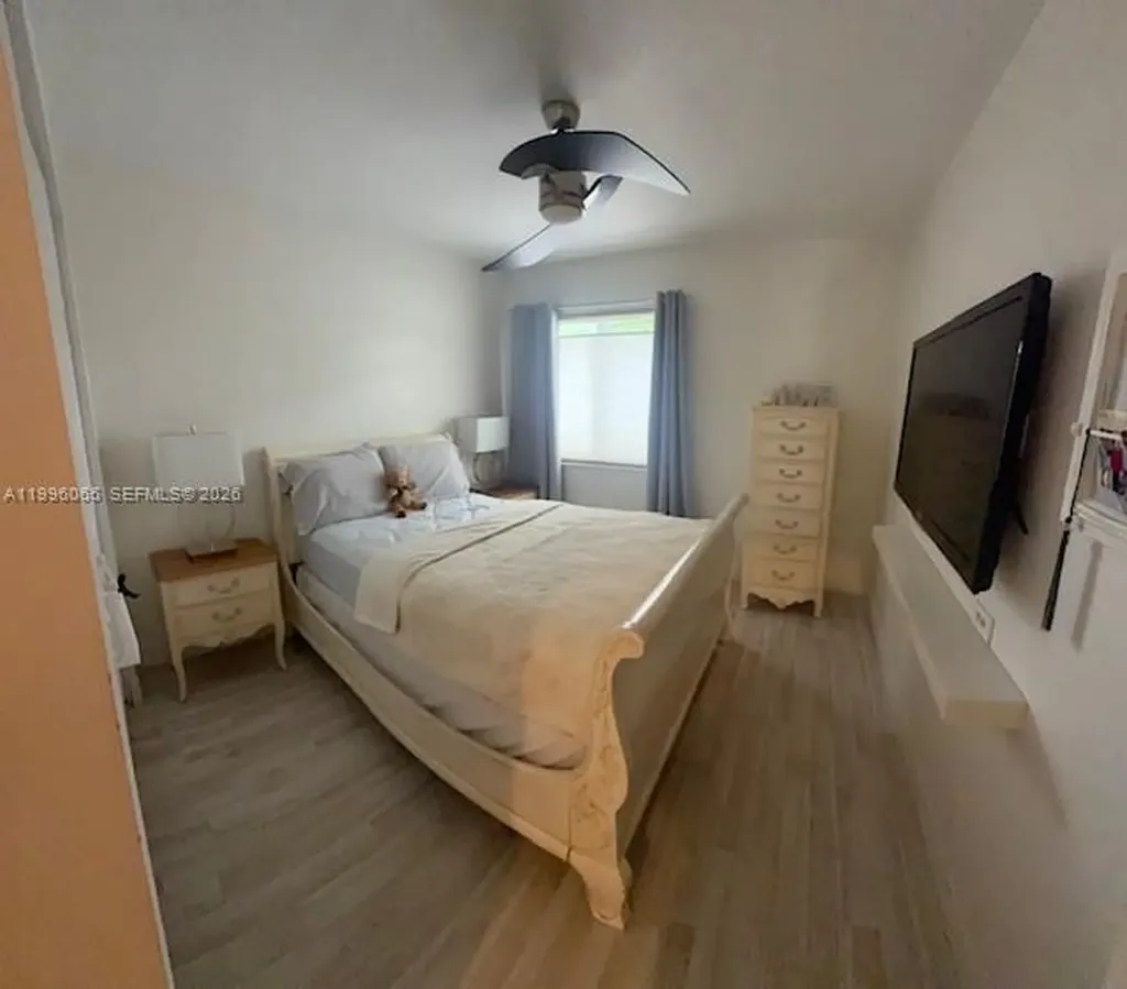 5656 NW 127th Terrace Coral Springs FL 33076