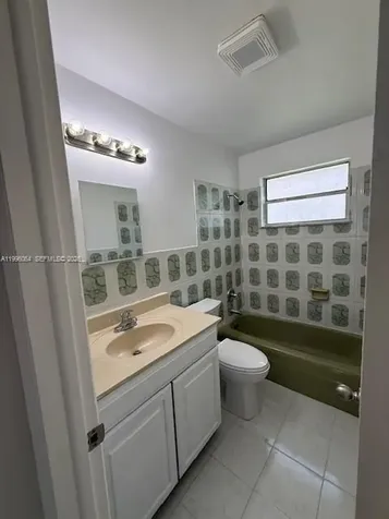 6071 SW 33rd Street Miramar FL 33023
