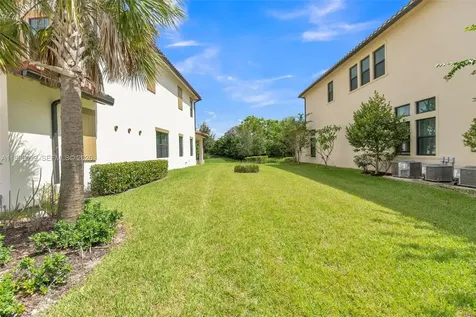9150 Parkland Bay Drive Parkland FL 33076