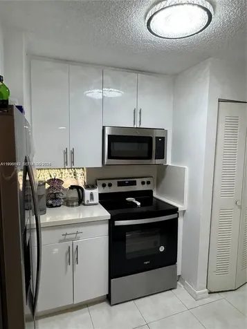 8664 SW 3rd Street Pembroke Pines FL 33025