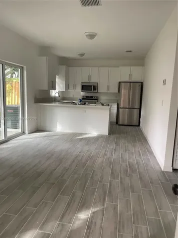 213 NW 12th Street Pompano Beach FL 33060