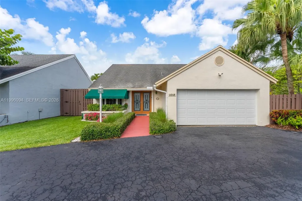11018 SW 147th Place Miami FL 33196