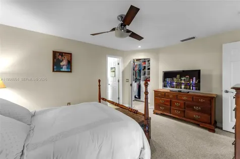 11018 SW 147th Place Miami FL 33196