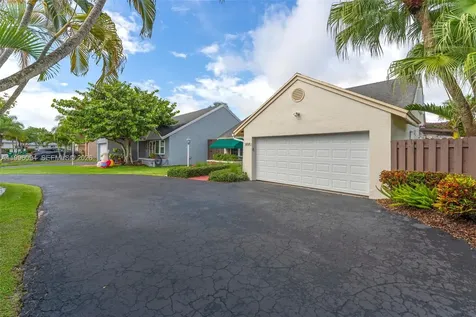 11018 SW 147th Place Miami FL 33196
