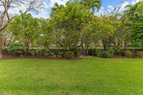 11018 SW 147th Place Miami FL 33196