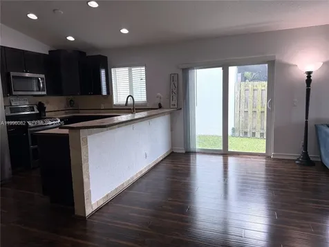 3091 Lighthouse Place Margate FL 33063