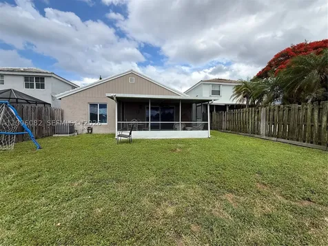 3091 Lighthouse Place Margate FL 33063