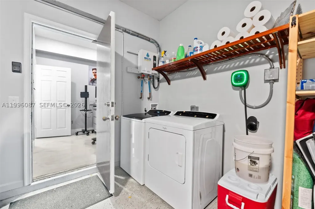 18498 E Covington Trace Boca Raton FL 33498