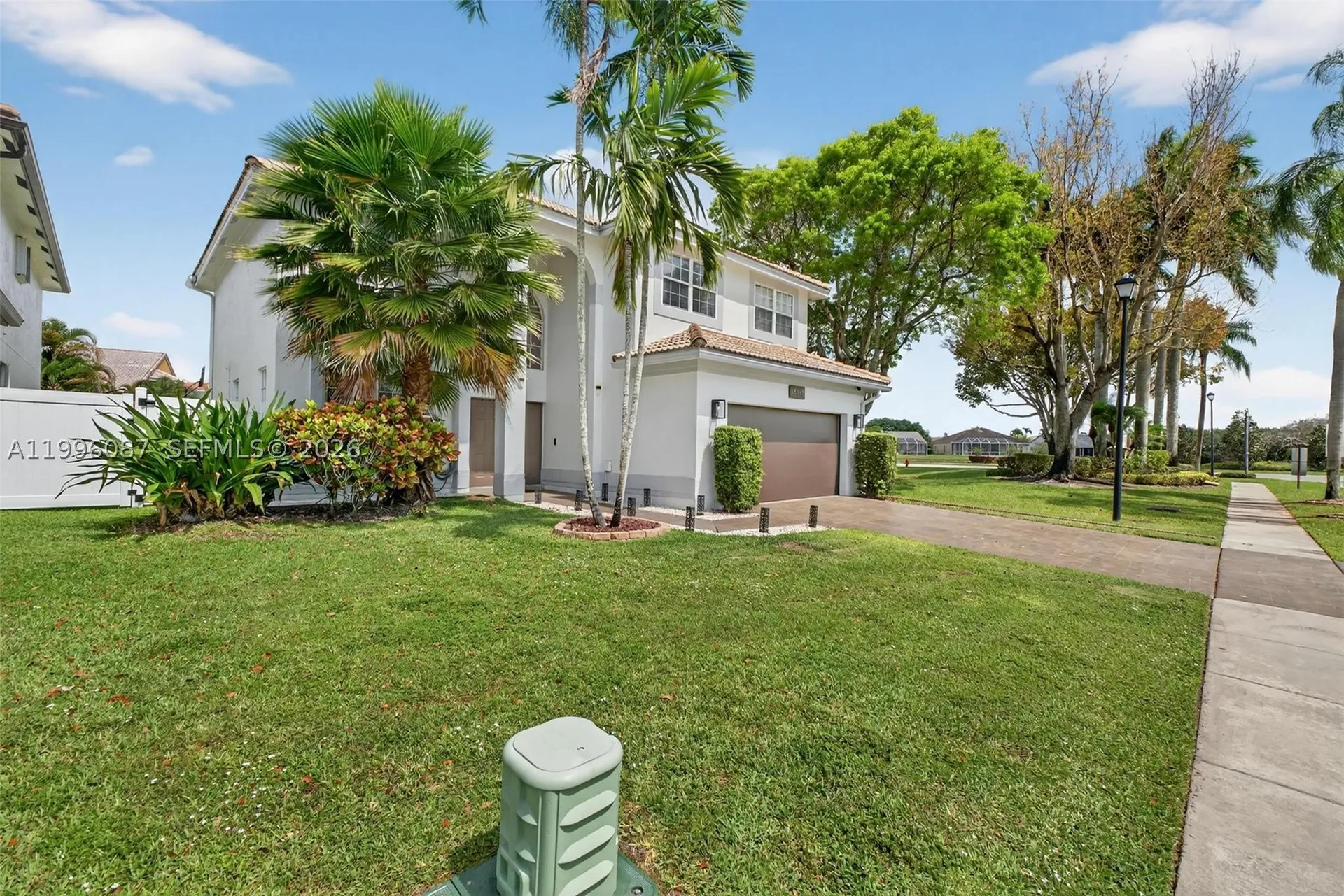 18498 E Covington Trace Boca Raton FL 33498