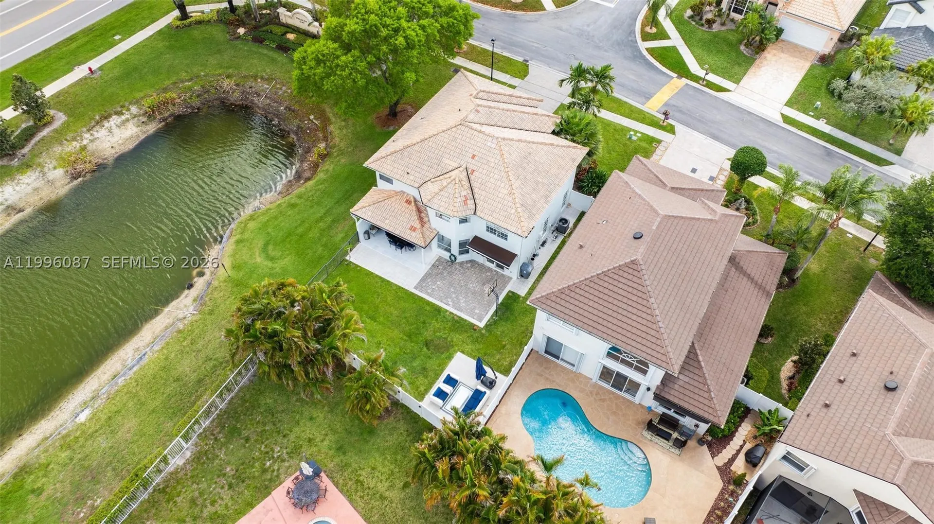 18498 E Covington Trace Boca Raton FL 33498