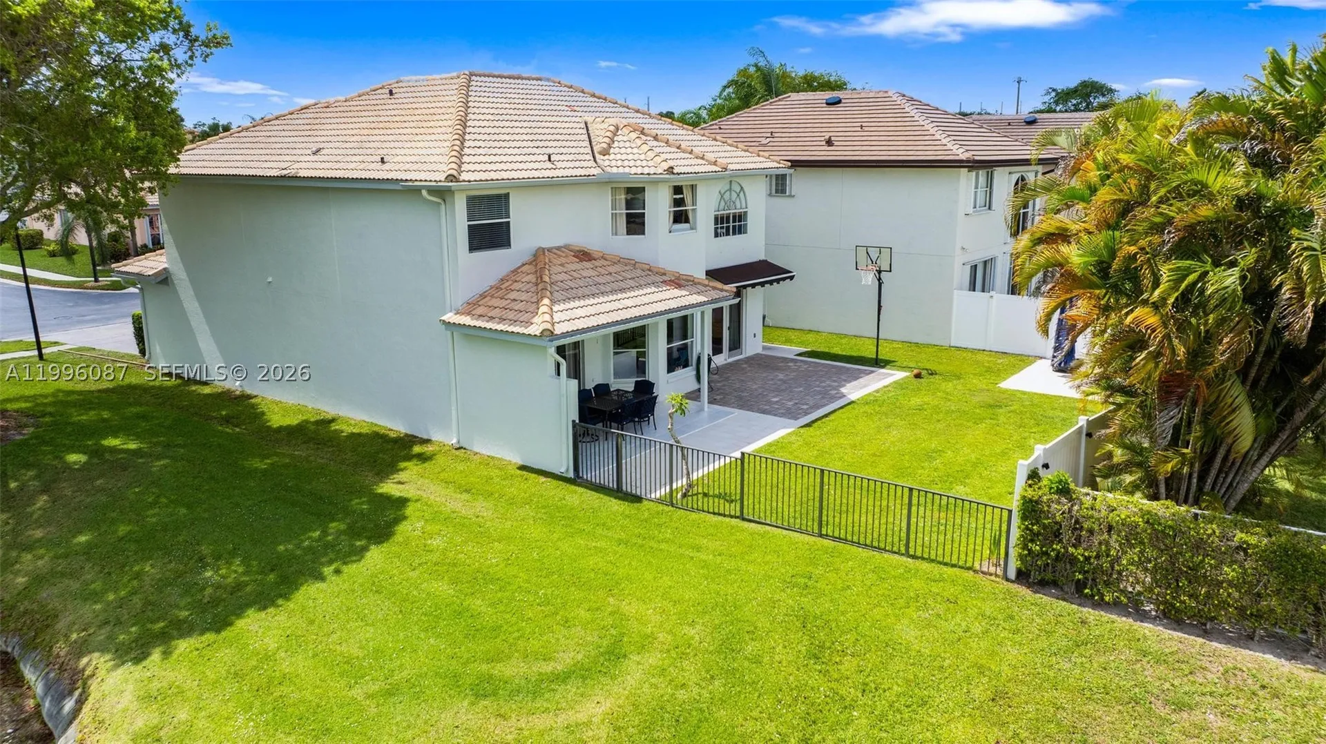 18498 E Covington Trace Boca Raton FL 33498
