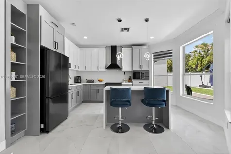 18498 E Covington Trace Boca Raton FL 33498
