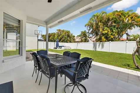 18498 E Covington Trace Boca Raton FL 33498