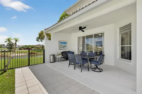 18498 E Covington Trace Boca Raton FL 33498