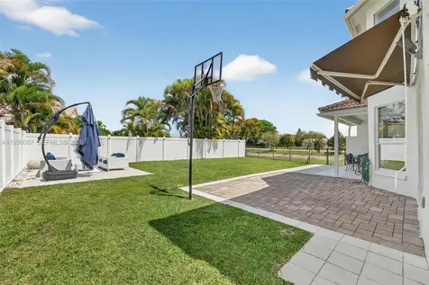 18498 E Covington Trace Boca Raton FL 33498