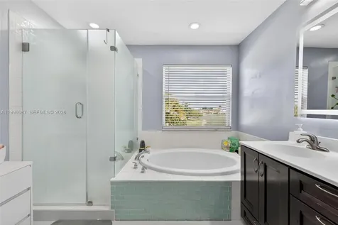 18498 E Covington Trace Boca Raton FL 33498
