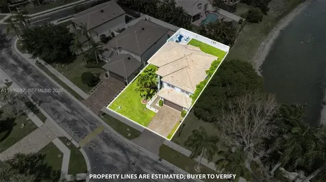 18498 E Covington Trace Boca Raton FL 33498