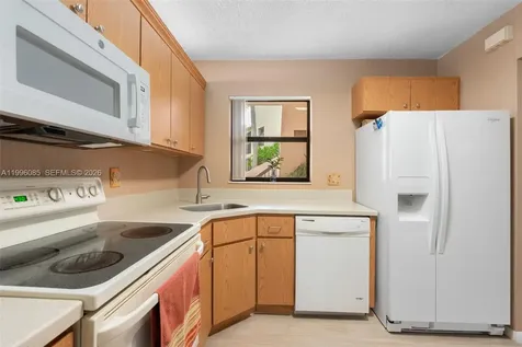 3244 NW 47th Avenue Coconut Creek FL 33063