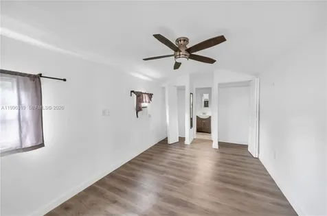 3033 Hibiscus Street Miami FL 33133