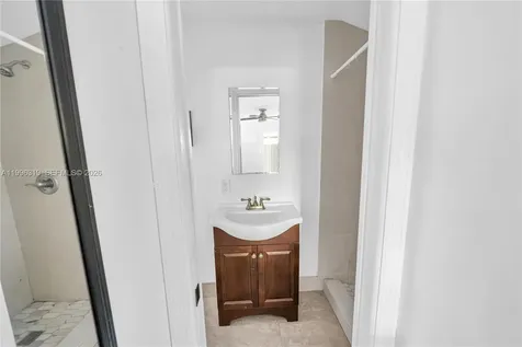 3033 Hibiscus Street Miami FL 33133