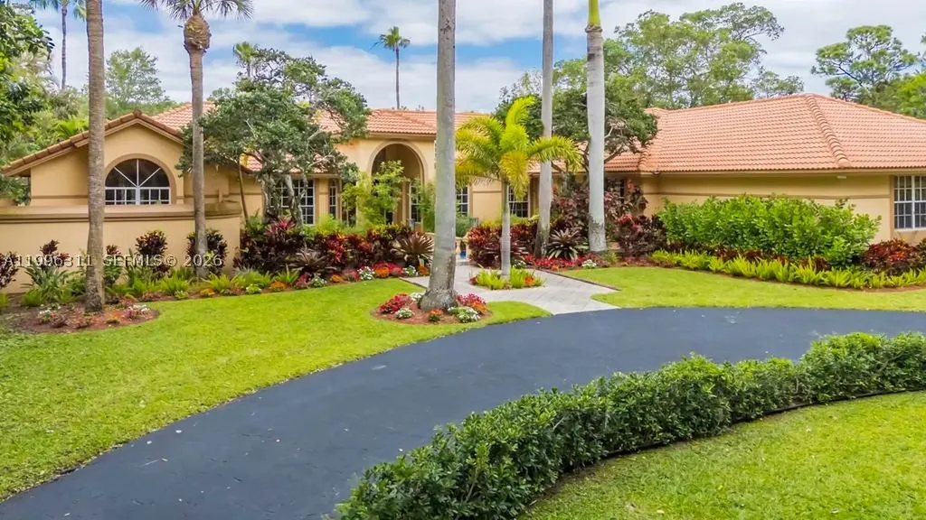 5328 E Leitner Drive Coral Springs FL 33067