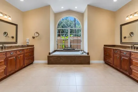 5328 E Leitner Drive Coral Springs FL 33067