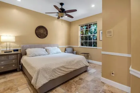 5328 E Leitner Drive Coral Springs FL 33067