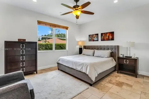 5328 E Leitner Drive Coral Springs FL 33067