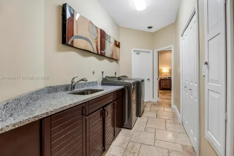 5328 E Leitner Drive Coral Springs FL 33067