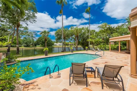 5328 E Leitner Drive Coral Springs FL 33067