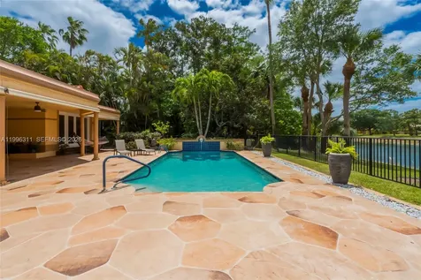 5328 E Leitner Drive Coral Springs FL 33067