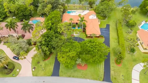 5328 E Leitner Drive Coral Springs FL 33067