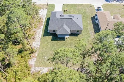 3402 72nd Street W Lehigh Acres FL 33971