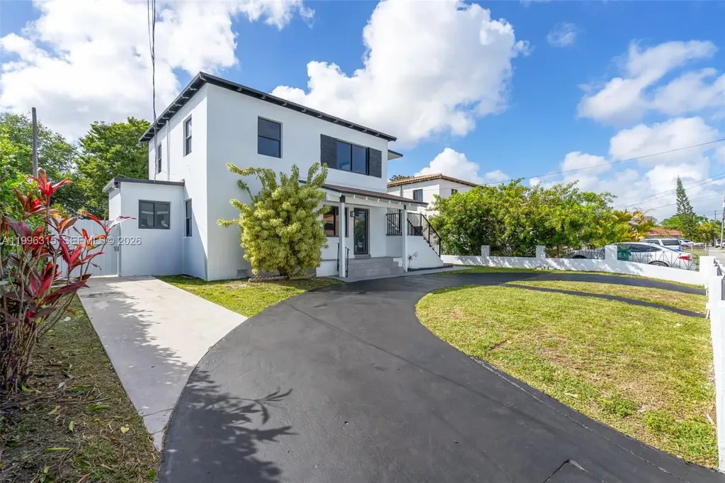 130 SW 31st Court Miami FL 33135