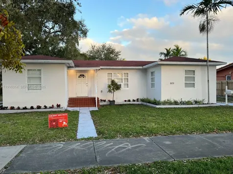 811 NW 21st Court Miami FL 33125