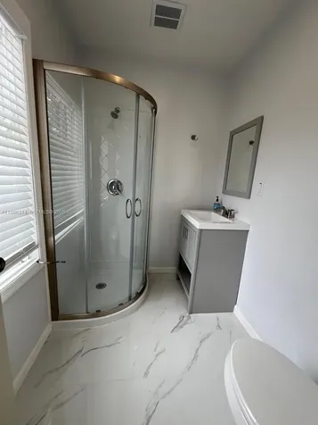 811 NW 21st Court Miami FL 33125