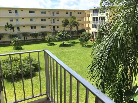 300 NE 26th Avenue Boynton Beach FL 33435