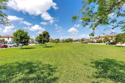 3392 W 105th Terrace Hialeah FL 33018