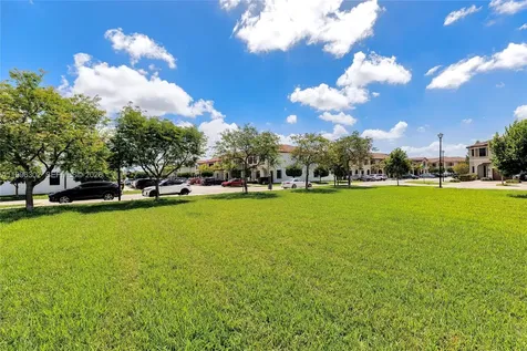 3392 W 105th Terrace Hialeah FL 33018