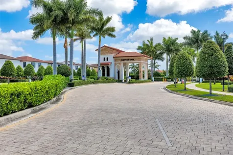 3392 W 105th Terrace Hialeah FL 33018