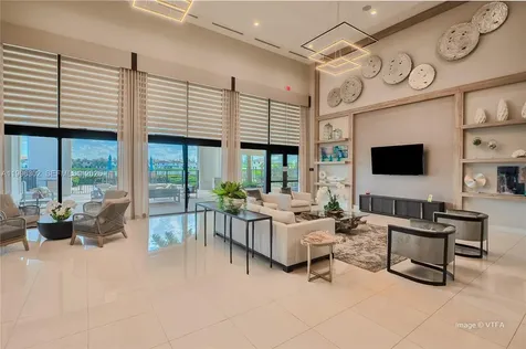 3392 W 105th Terrace Hialeah FL 33018