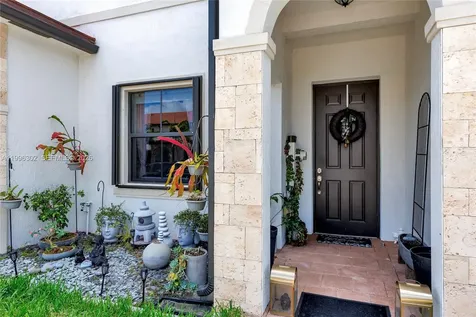 3392 W 105th Terrace Hialeah FL 33018