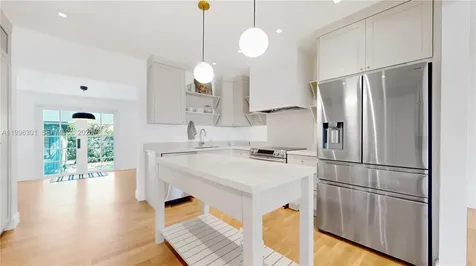 6415 SW 39th Street Miami FL 33155