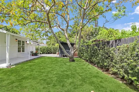 6415 SW 39th Street Miami FL 33155