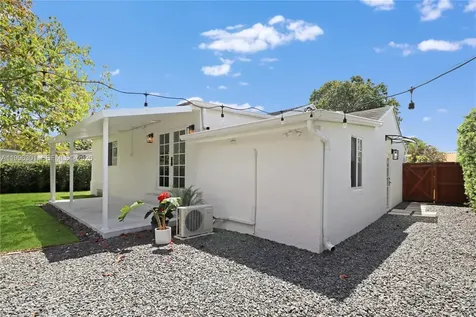 6415 SW 39th Street Miami FL 33155