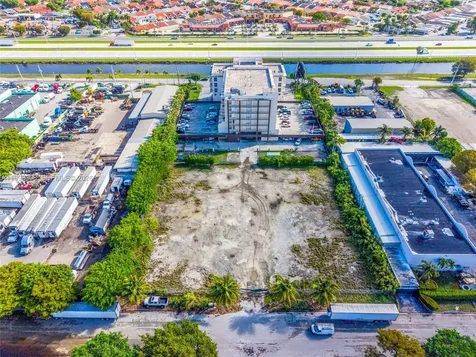 10633 NW 123rd Street Road Medley FL 33178