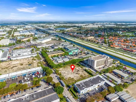 10633 NW 123rd Street Road Medley FL 33178