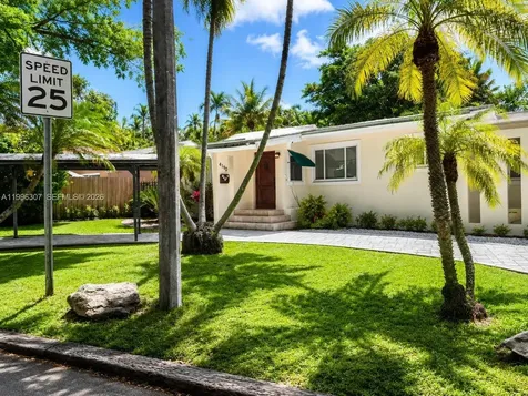 4190 Pamona Avenue Miami FL 33133